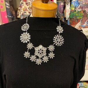 Natasha Dazzling Silver Floral Necklace